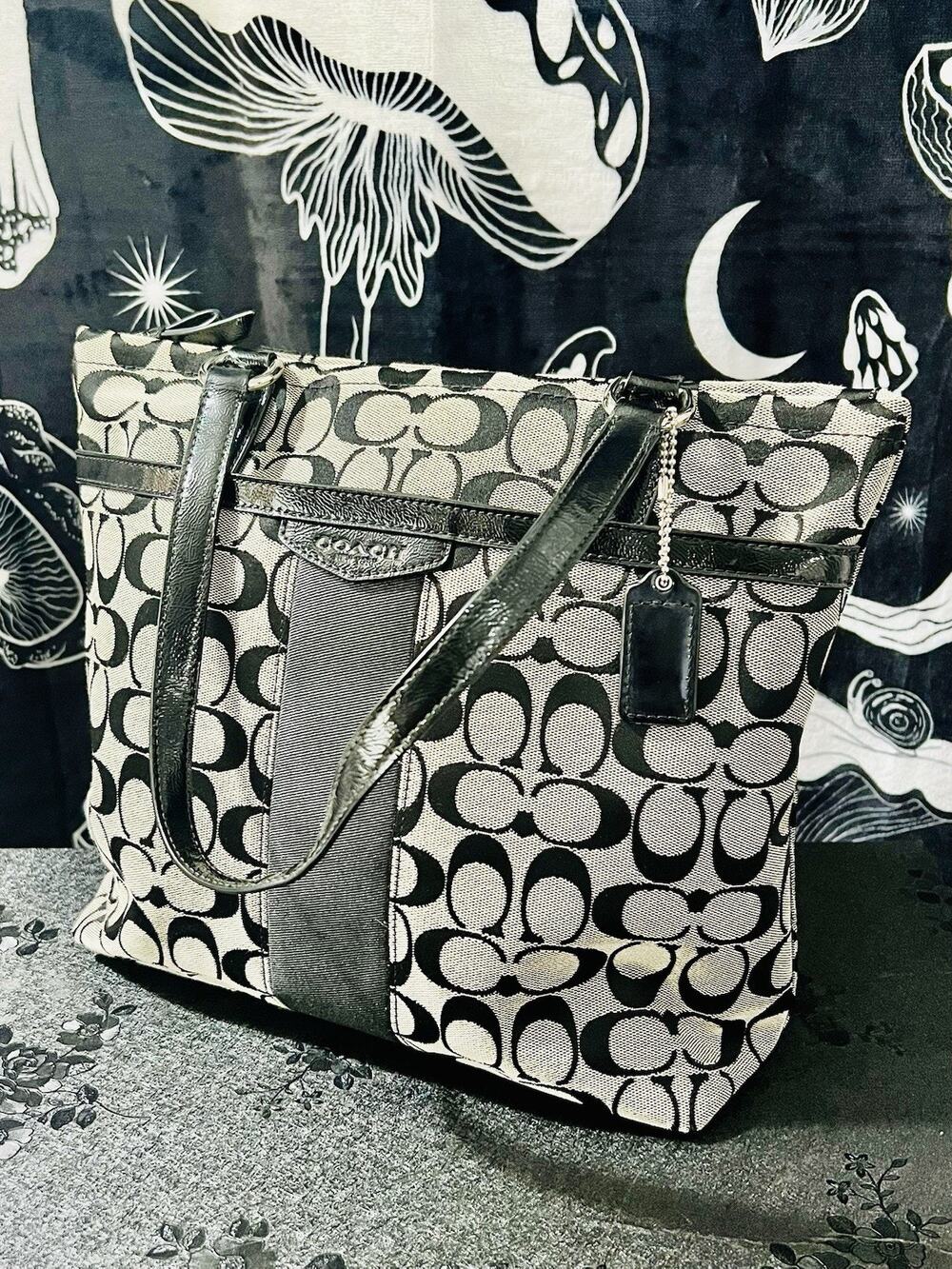 Coach F28504 Signature Stripe 12CM Tote Black White Logo Canvas Patent Trim